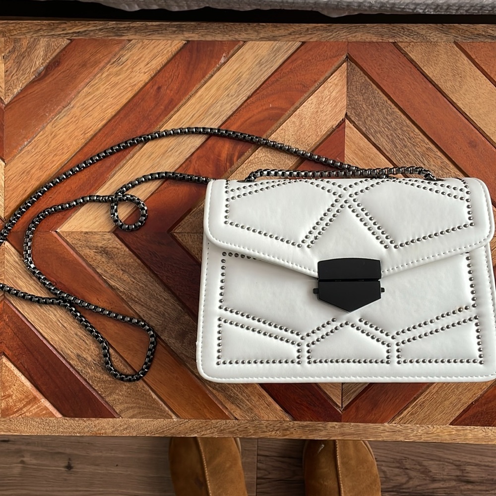 Black & white studded purse - Picture 2 of 5